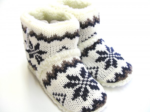 Schuhe Hüttenschuhe Puschen Hausschuhe Norweger warm gefüttert Fell Gr. 37-42